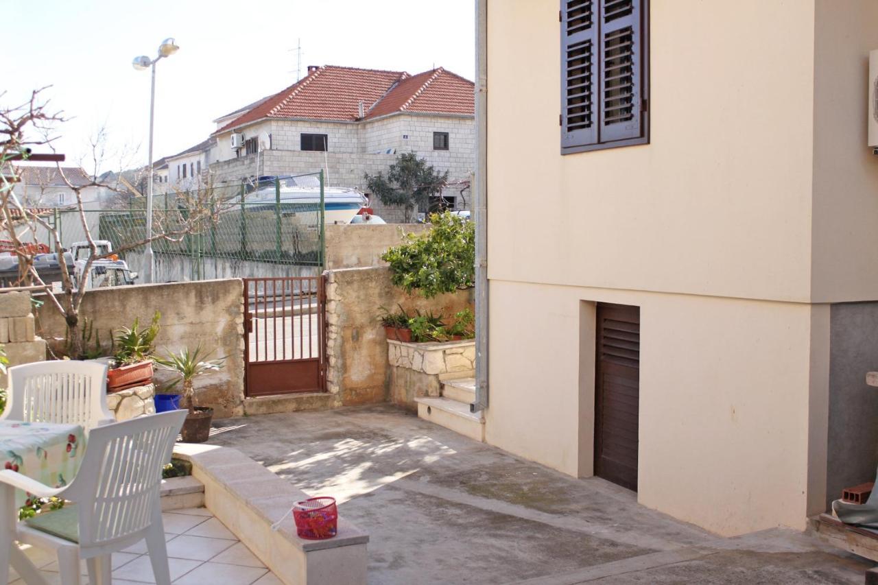 Apartments With A Parking Space Supetar, Brac - 6037 Ngoại thất bức ảnh